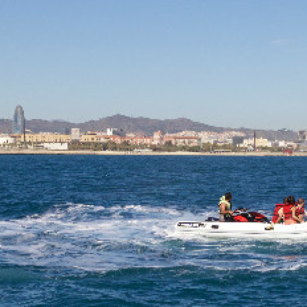 Flyboard and a boat in Barcelona