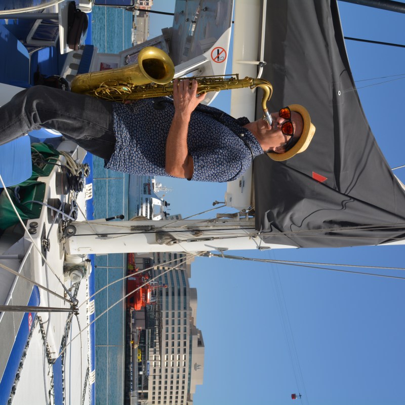 Live Music during a tour with Catamaran Orsom Barcelona